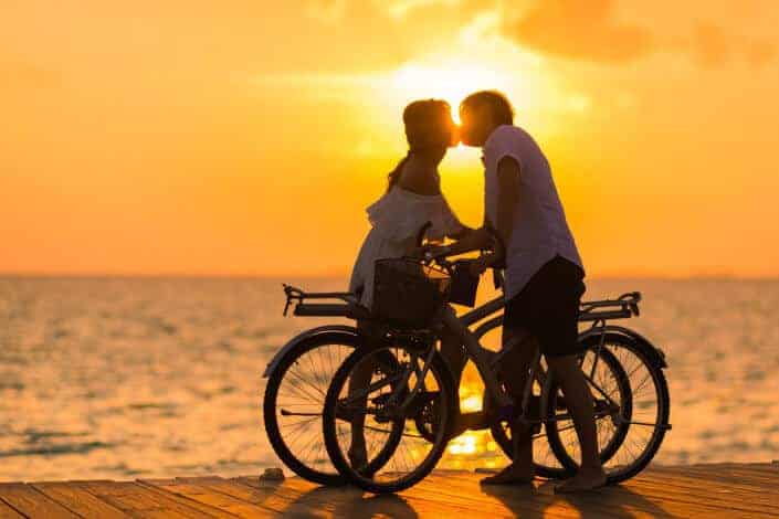 adventurous date ideas-Mountain bike