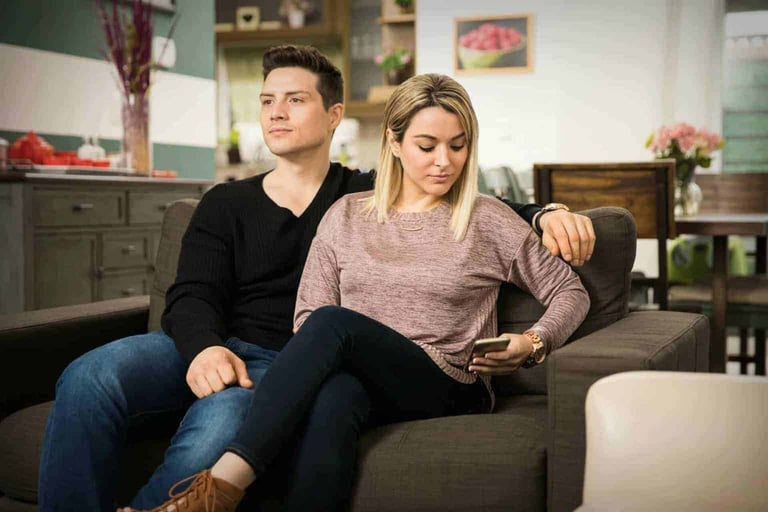Is She Cheating? 23 Signs Your Girlfriend / Wife is Cheating on You