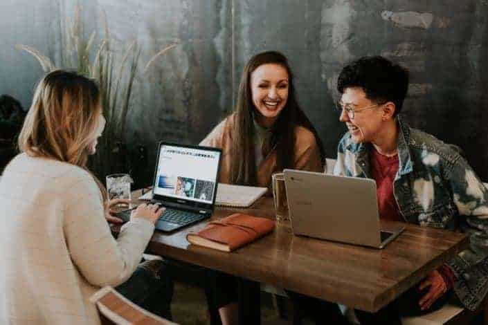 Unsplash / Brooke Cagle group interview questions-How-do-you-communicate-effectively-at-work
