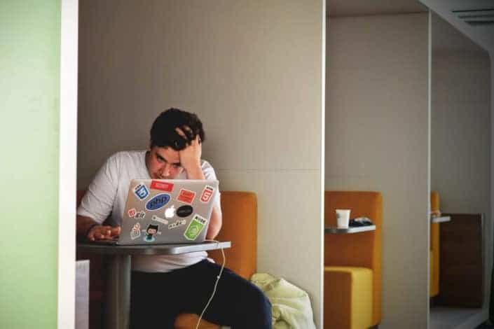Unsplash / Tim Gouw group interview questions-Describe-a-situation-where-you-worked-under-strict-deadline?