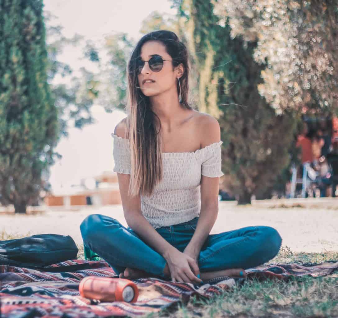 Questions To Ask A Girl - If you could know the absolute and total truth to one question, what question would you ask.jpg