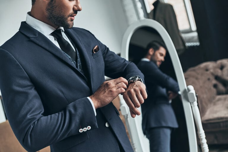 Complete Guide to Men’s Yacht Attire for Every Occasion