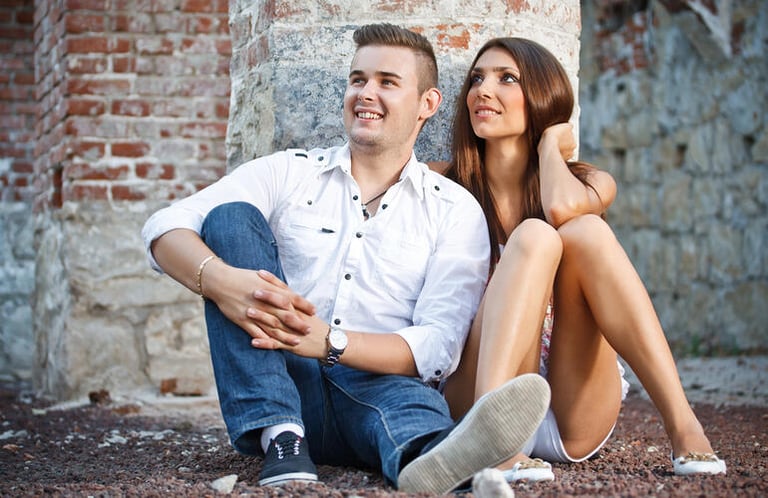 What Is Synthetic Content in Online Dating?