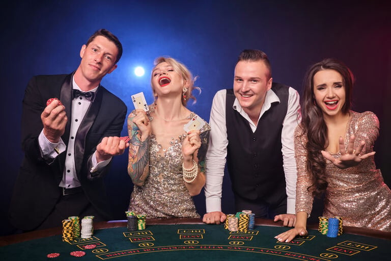 How to Competently Manage Your Bankroll While Relaxing at Pinco Casino