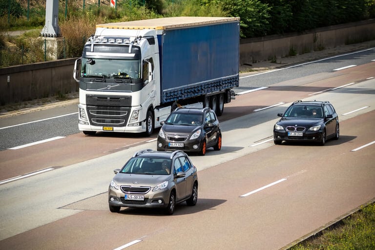 The Most Dangerous Mistakes Drivers Make Around Big Trucks