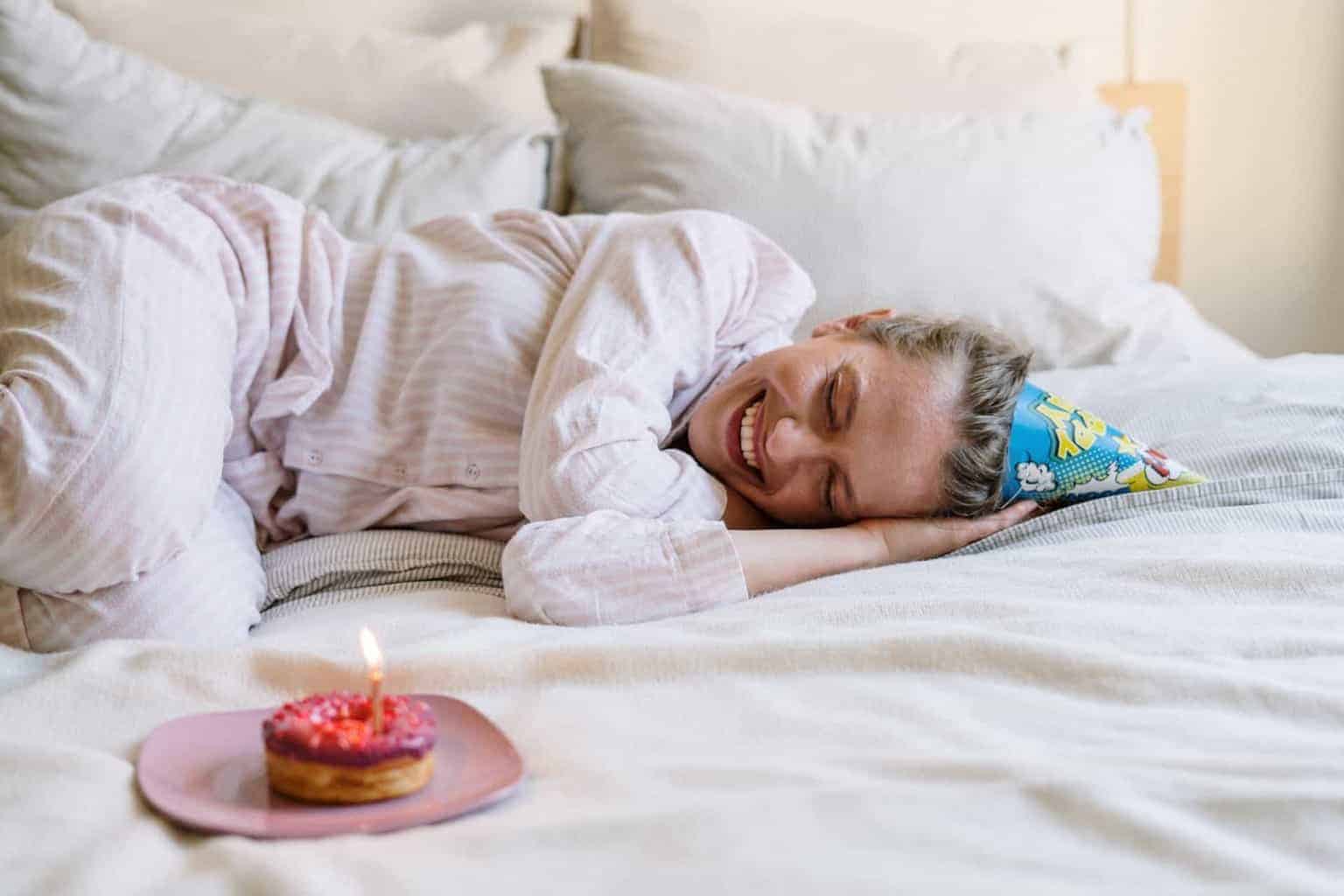 122 Birthday Ideas for Girlfriend - Make her happy on her special day ...