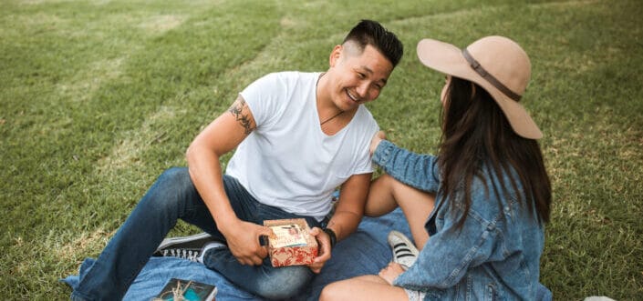 Couple having a picnic date.