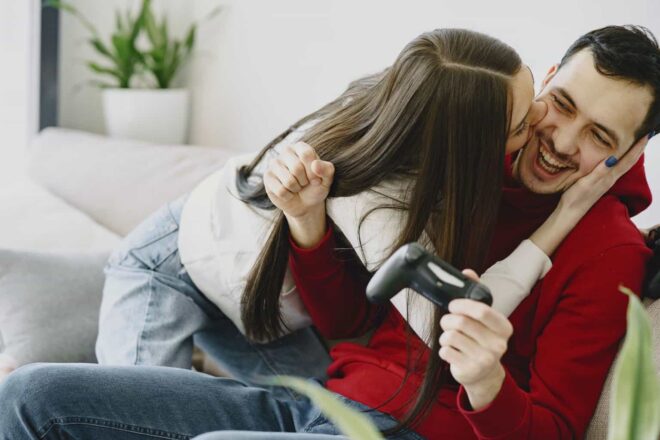 Games To Play With Your Girlfriend On Video Call